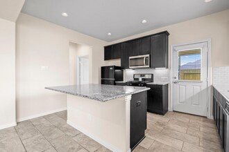 6713756959 A in Rosharon, TX - Building Photo - Building Photo