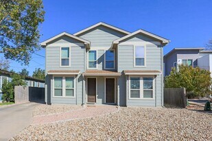 1202 Morrow St in Austin, TX - Building Photo