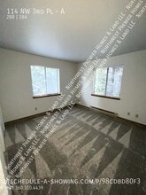 114 NW 3rd Pl in Renton, WA - Building Photo - Building Photo