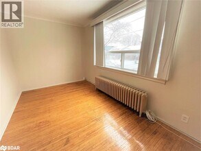 204 O'Connor Dr in Toronto, ON - Building Photo - Building Photo