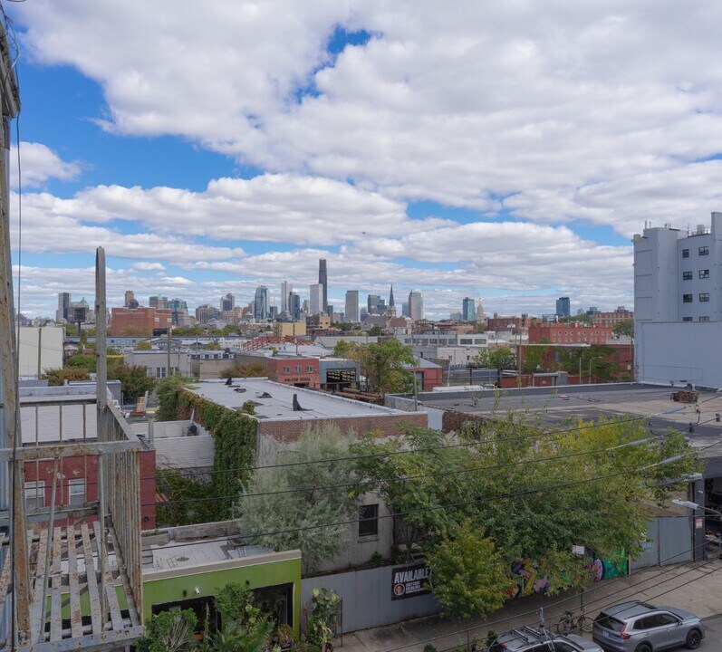 95 Verona St in Brooklyn, NY - Building Photo
