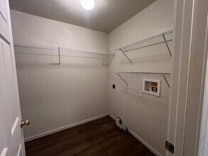 21011 Homer Rd in St. Robert, MO - Building Photo - Building Photo