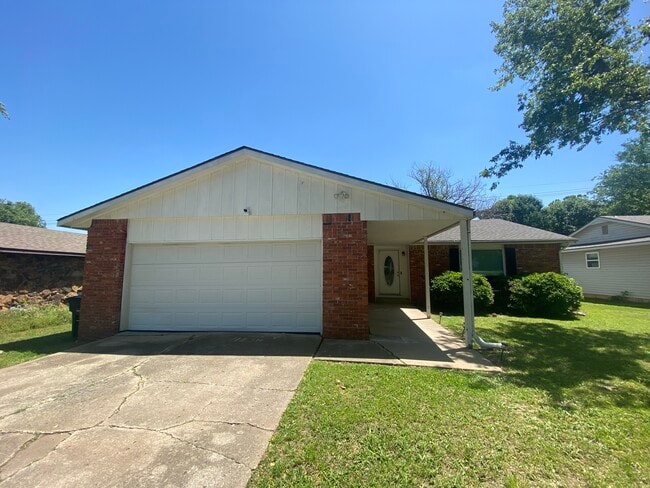 property at 1020 Guinn Ln