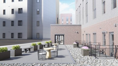 72 S Essex Ave in Orange, NJ - Building Photo - Building Photo
