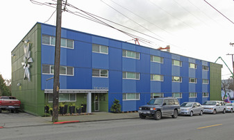 Holiday Apartments in Seattle, WA - Foto de edificio - Building Photo