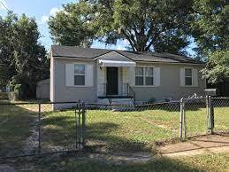 property at 1138 Saratoga Blvd