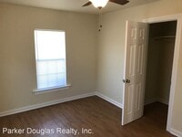 416 Shannon St photo'