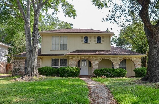 property at 14106 Locke Ln