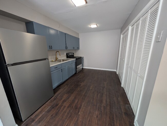 110 Cromwell Pl in Dayton, OH - Foto de edificio - Building Photo