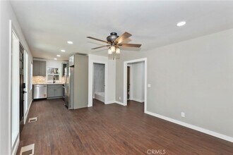 23984 Straight Way in Crestline, CA - Building Photo - Building Photo