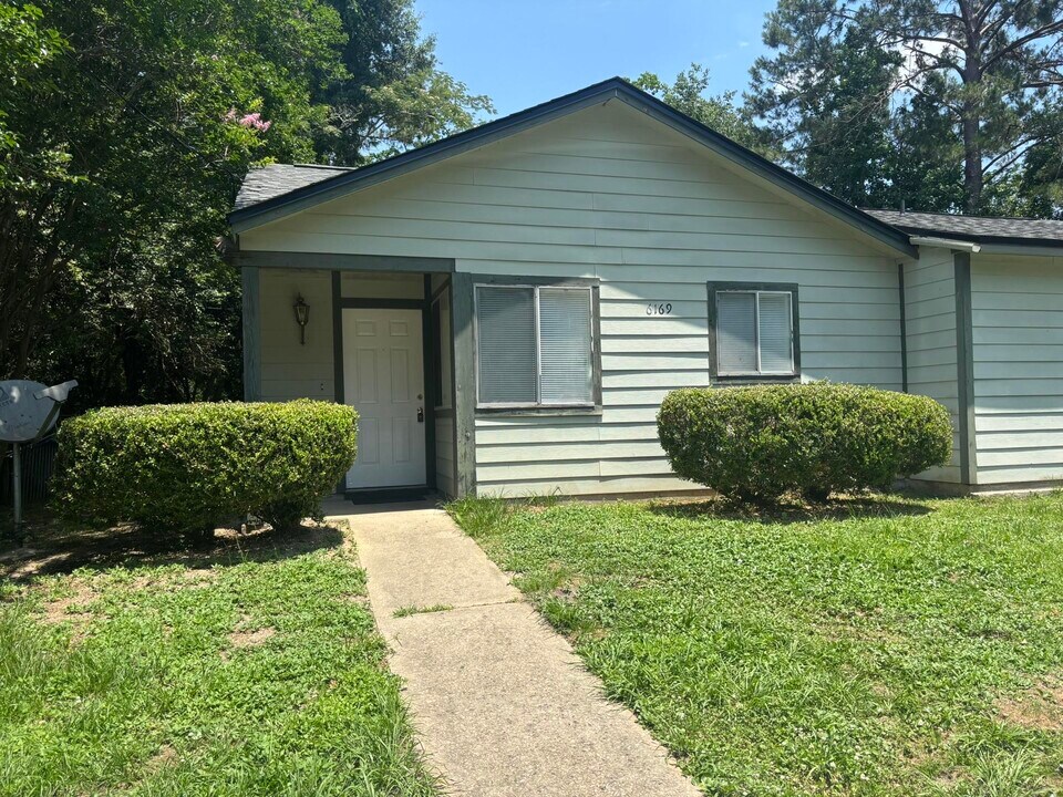 6169 Greenon Ln in Tallahassee, FL - Building Photo