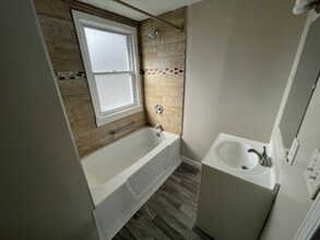 16902 Langley Ave in Highland Hills, OH - Building Photo - Building Photo