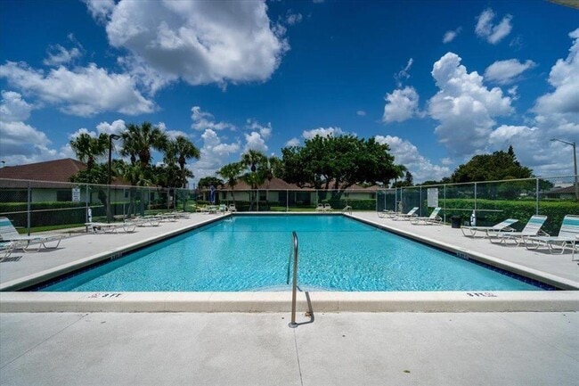 1451 Captains Walk in Fort Pierce, FL - Building Photo - Building Photo