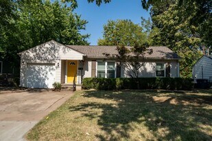 1345 E 45th St in Tulsa, OK - Building Photo