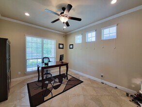 715 Charleston Heights Ln in Sugar Land, TX - Building Photo - Building Photo