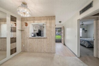 2965 Flint Dr N in Clearwater, FL - Building Photo - Building Photo