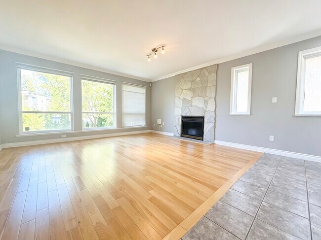 7877-7168 168 St in Surrey, BC - Building Photo - Building Photo