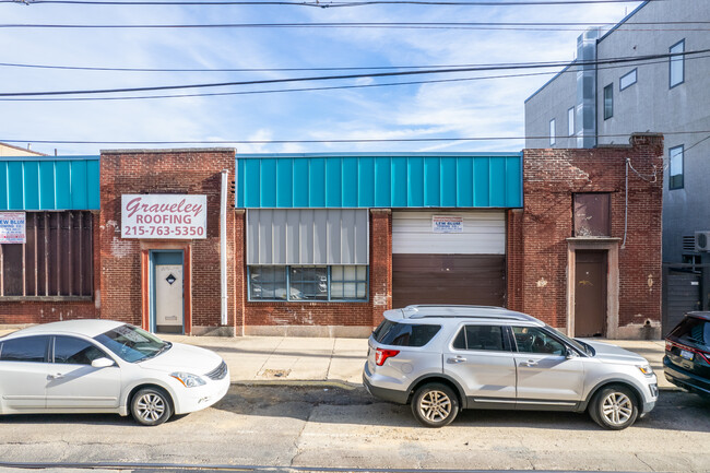 909 N 26th St in Philadelphia, PA - Building Photo - Building Photo