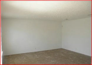 6106 Candletree in San Antonio, TX - Building Photo - Building Photo