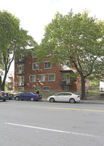 6525 W Sherbrooke O Apartments