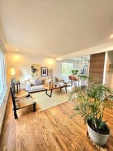 301 E Glen Ave in Ridgewood, NJ - Building Photo - Building Photo