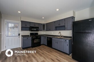 634 Overdale Dr in Louisville, KY - Foto de edificio - Building Photo