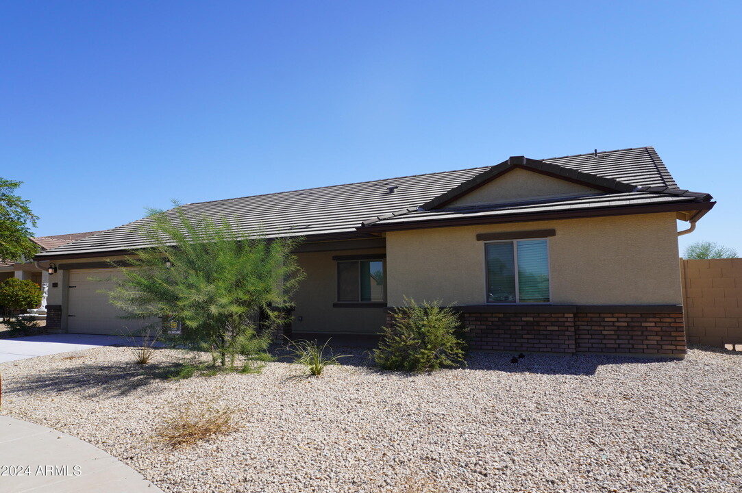 3818 Denali Ct in Casa Grande, AZ - Foto de edificio