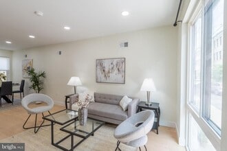 622 McClellan St in Philadelphia, PA - Building Photo - Building Photo