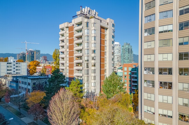 Barclay Court in Vancouver, BC - Building Photo - Building Photo