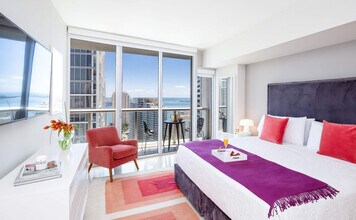 485 Brickell Ave in Miami, FL - Building Photo - Building Photo