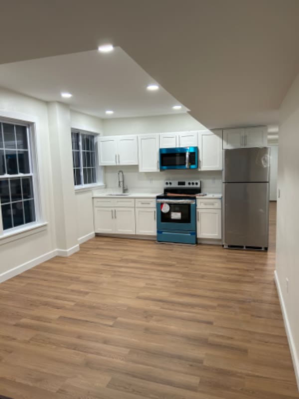property at 12 Myrtle St