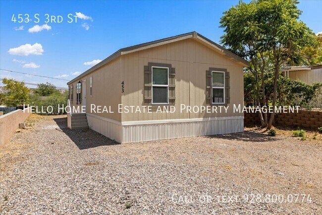 property at 453 S 3rd St