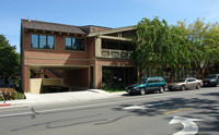 Loyola Plaza in Los Altos, CA - Foto de edificio - Building Photo