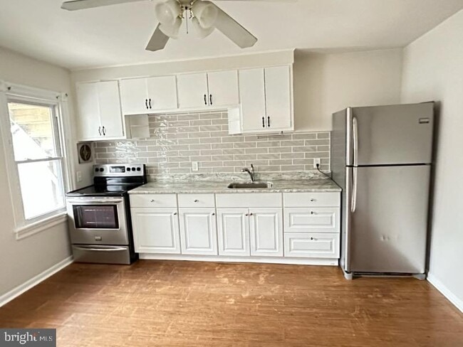 property at 33-33 Carroll Ave