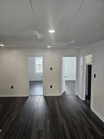 1116 N Main St, Unit 2 in Fall River, MA - Foto de edificio