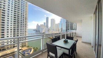 901 Brickell Key Blvd