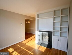 2610 Tunlaw Rd NW in Washington, DC - Building Photo - Building Photo