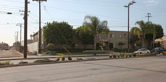 casa arrayo in El Monte, CA - Foto de edificio - Building Photo