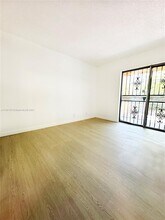 5958 NW 29th Pl in Sunrise, FL - Building Photo - Building Photo