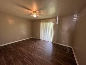 1414 Willow Bend Way in Tallahassee, FL - Foto de edificio - Building Photo