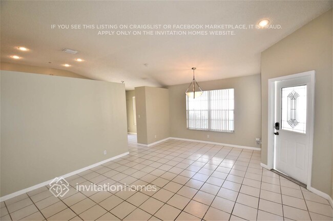 18351 NW 8th St in Pembroke Pines, FL - Building Photo - Building Photo