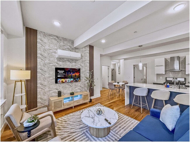 236 W Thompson St in Philadelphia, PA - Foto de edificio - Building Photo