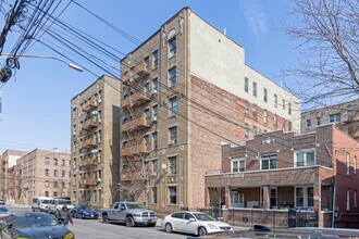 Williams Bridge in Bronx, NY - Building Photo - Building Photo