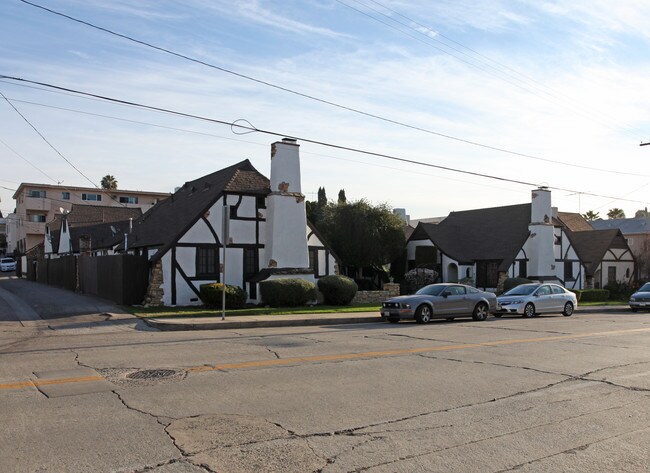 2906-2912 Griffith Park Blvd in Los Angeles, CA - Building Photo - Building Photo