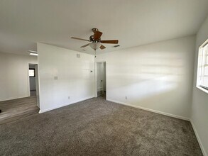 110 Tyner Dr in Crestview, FL - Building Photo - Building Photo