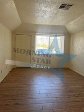 1832 S Triviz Dr in Las Cruces, NM - Building Photo - Building Photo