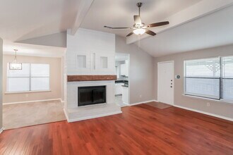 216 Lantana Dr in Arlington, TX - Building Photo - Building Photo