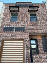 573 S Fretz Ave in Edmond, OK - Foto de edificio - Building Photo