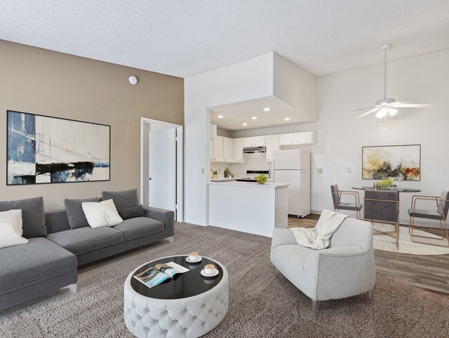 Shadowridge Heights in Vista, CA - Building Photo - Building Photo