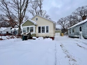 2174 Continental St in Muskegon, MI - Building Photo - Building Photo
